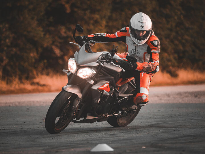 Moto, foto 1