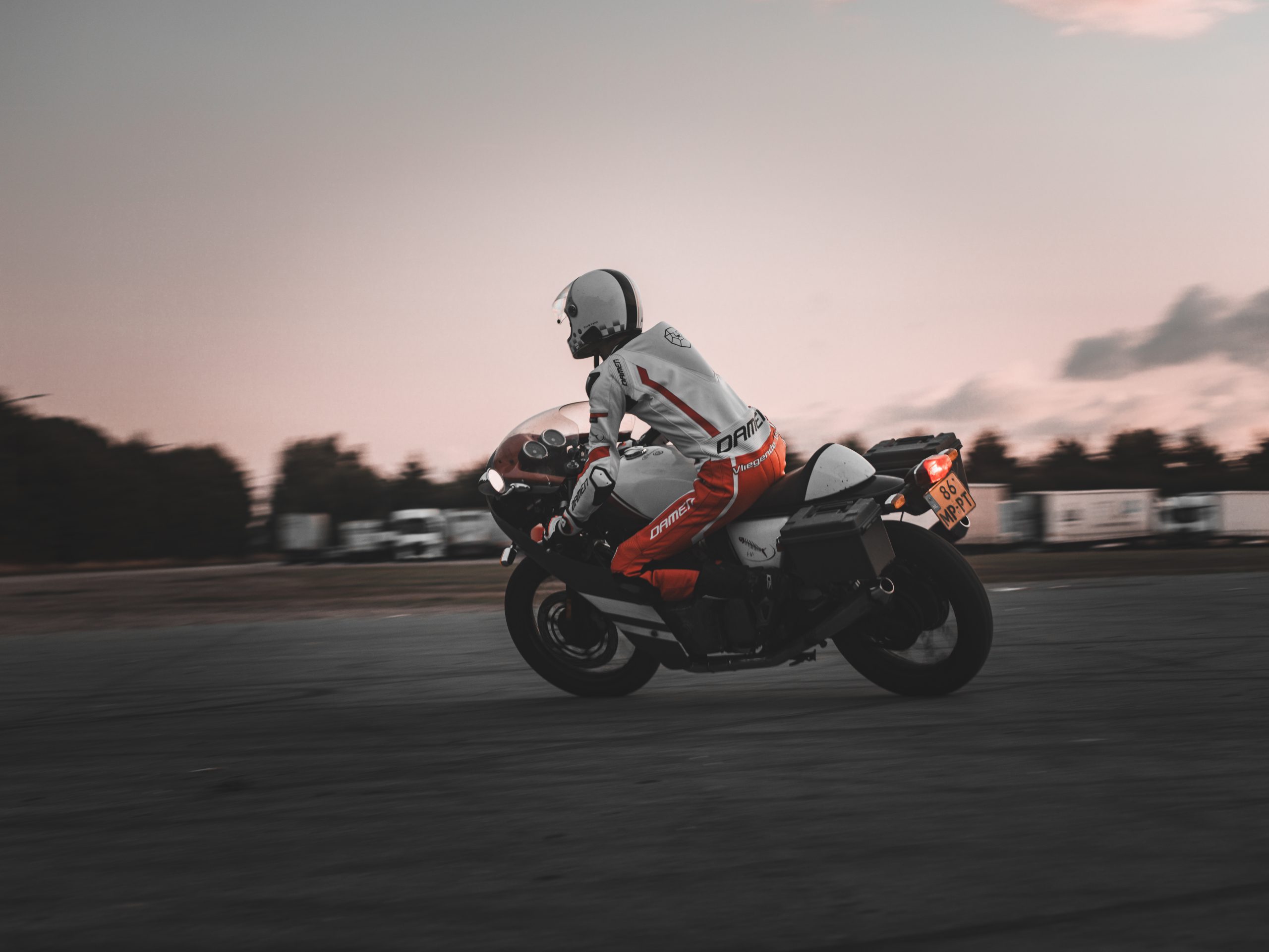 MOTO