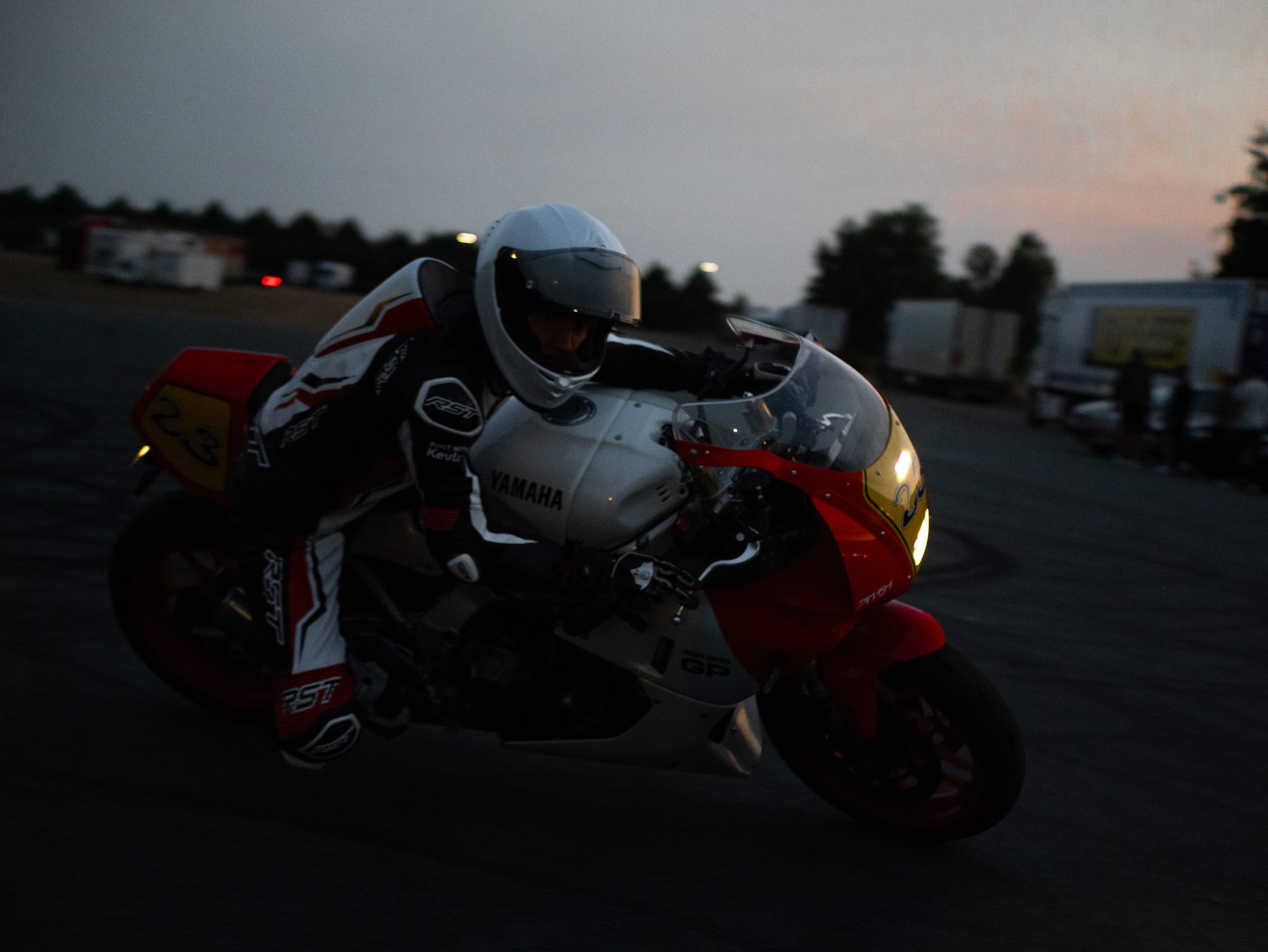 MOTO