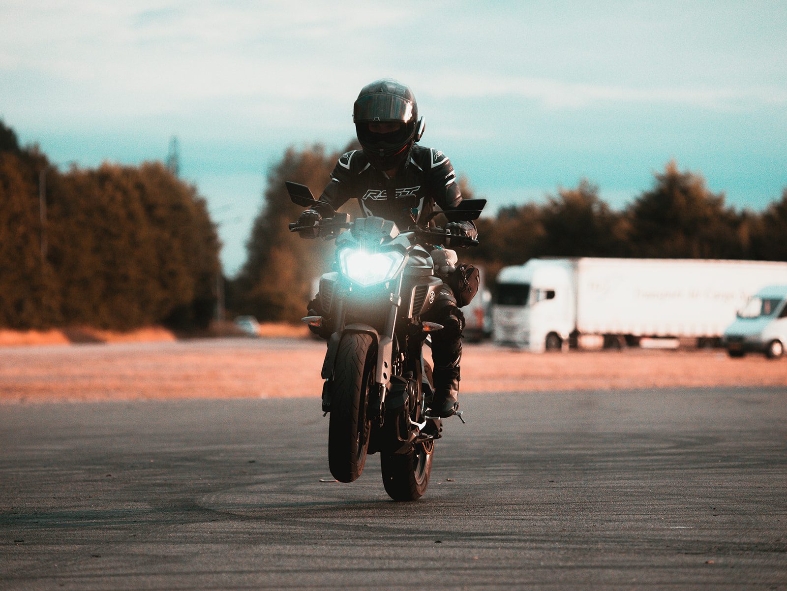 MOTO